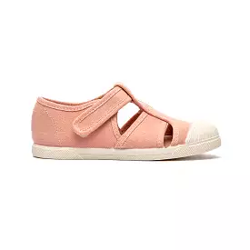 Canvas Captoe Sandal in Peach