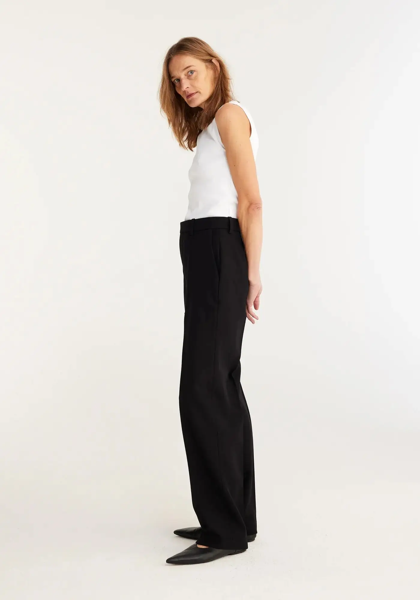 Straight Leg Tailored Trousers - Black