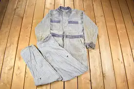 Vintage 1930s Perfect Union Made DIstressed Denim Button Down Jumpsuit / True Vintage / Workwear / Distressed Workwear / One Pie